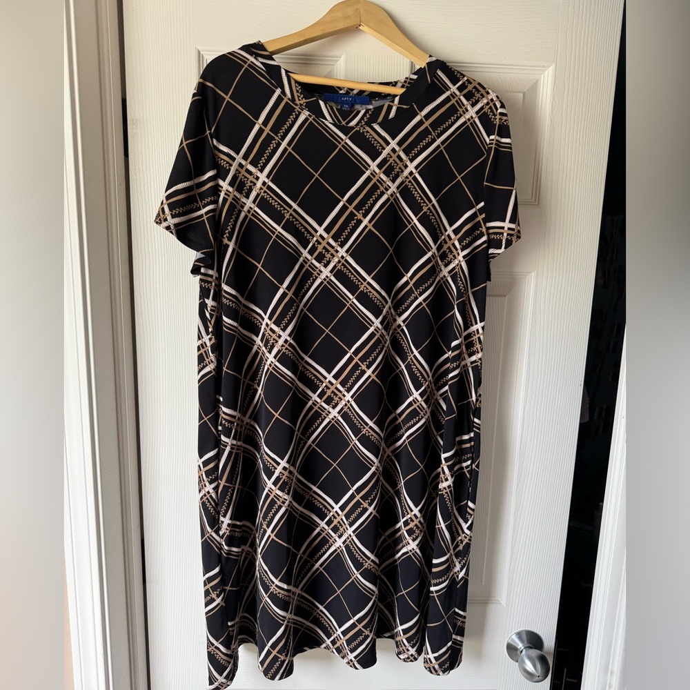 Apt 9 Stylish Black Plaid Women's Dress - size XXL